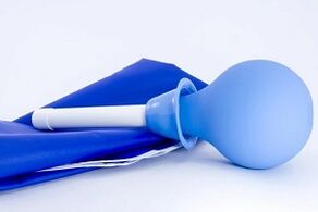 Cleansing enema to remove parasites from the body